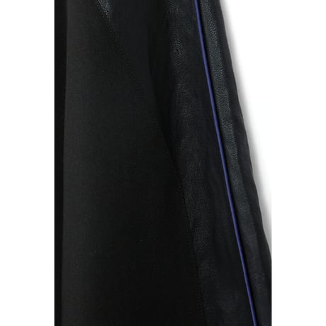 4/25 Instalive　AULA AILA　2026FW　LEATHER SWITCHING COCOON WIDE PANTS　1263-06008