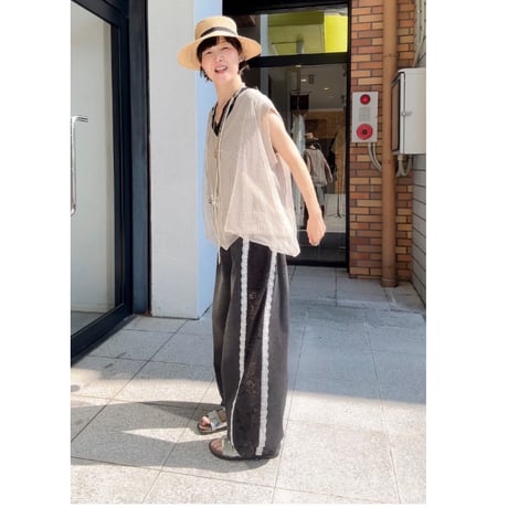 6/14、5/15、4/29、3/24　2/24 Instalive  サイドレースデニムパンツ　6-13070