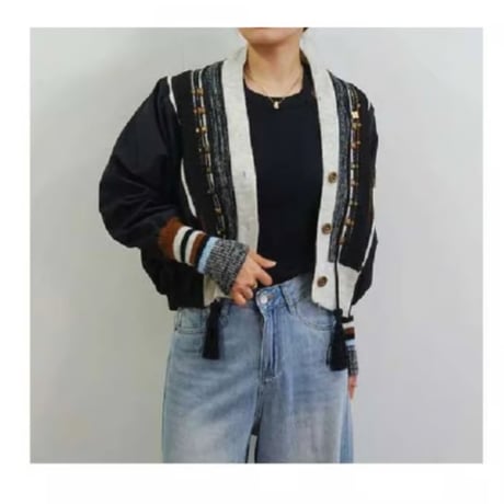 【タイムSALE‼️】新品同様！Praia の アウター★フリーサイズ 撥水性・防風性・透湿性]フード付ジップアップブルゾン （その他