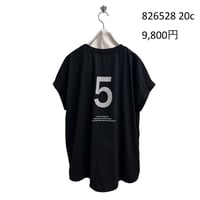 5/3 Instalive ayane 2026 summer フレンチスリーブバックロゴTシャツ　826528