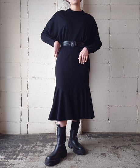 Mermaid Cutsewn Dress BK