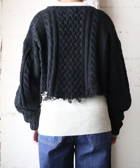 Cut Off Hem Fisherman' Sweater BK