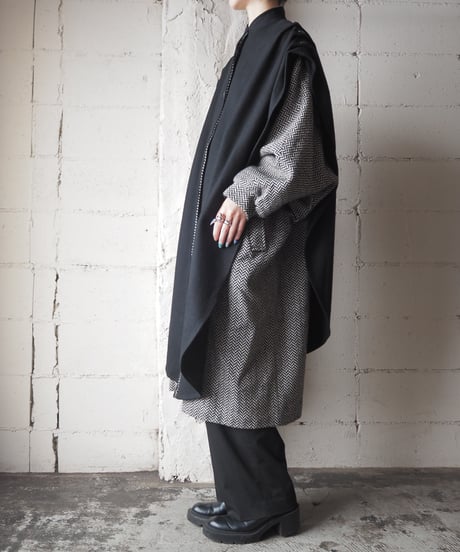 Layered Design Cape Coat BKWH