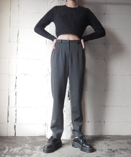 Cropped Shaggy Knit BK