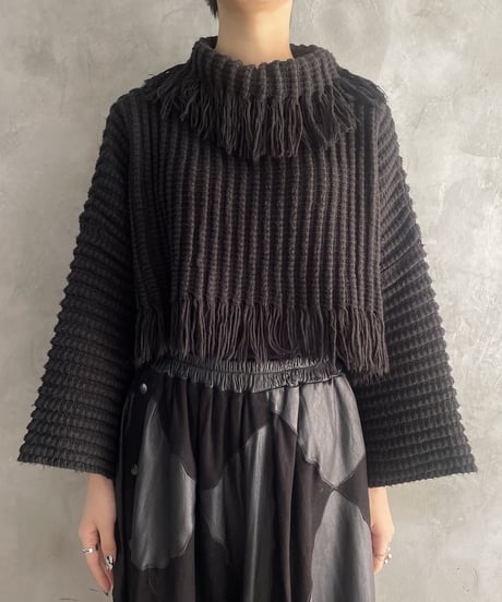 Turtleneck Fringe Short Knit BK