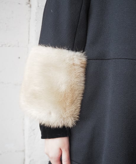 Vintage Fur Cuff Coat BK