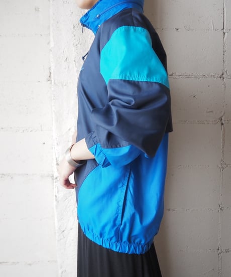 NIKE Stand Collar Nylon Jacket BL