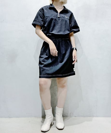 NIKE White Stitch Half Zip S/S Dress BK