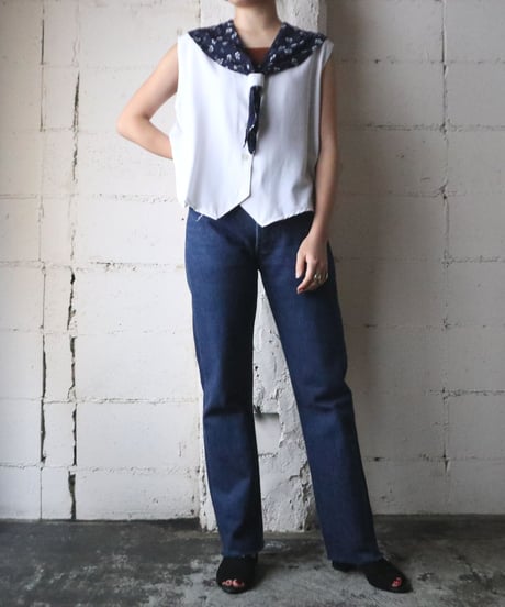 Scarf Collar Sleeveless Blouse WHNV