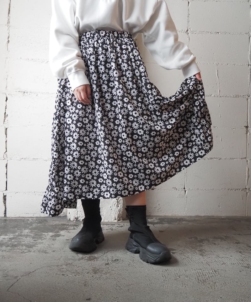 美品✨コムデギャルソン Pattern Skirt レース刺繍スカート 春夏 美品✨コムデギャルソン Pattern Skirt レース刺繍スカート 春夏