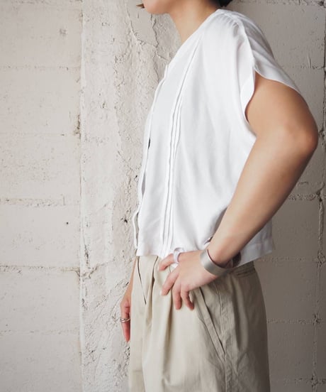 Collarless Cropped Shirt WH