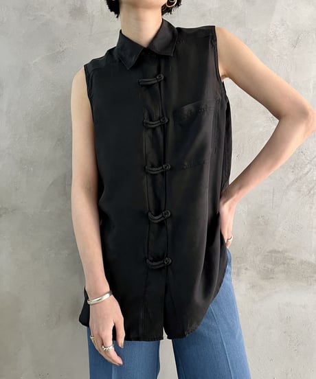 Silk No Sleeve China Button BK