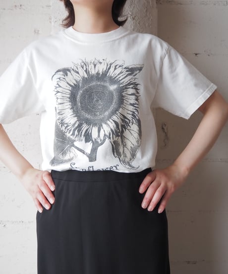 1990's Sunflowers Print Tee WH