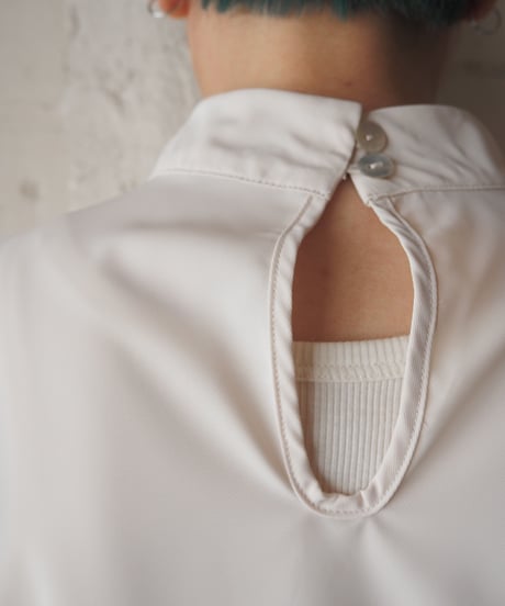 Side Button Mock Neck Shortsleeve Blouse IV