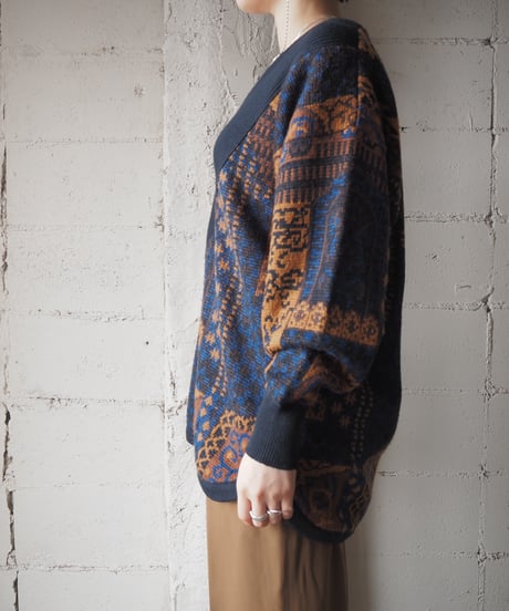 Vneck  Pattern Sweater NV OR