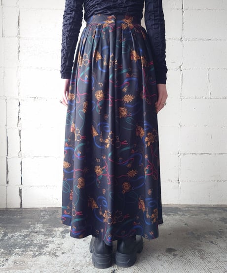 Belt Pattern Flared Skirt NV