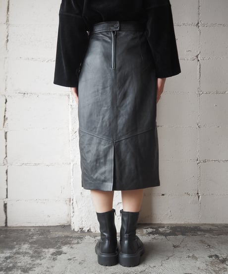 Leather Tight Midi Skirt BK