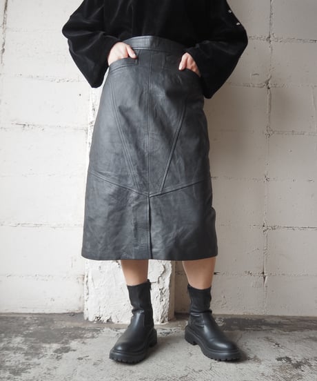 Leather Tight Midi Skirt BK