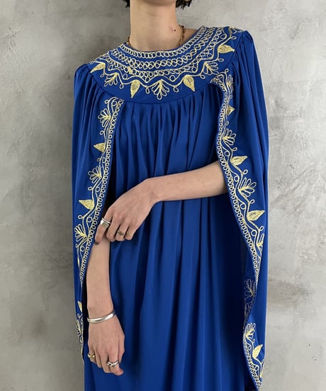 Embroidery Cape Dress BL