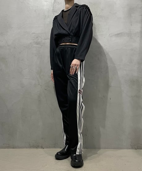 Smocking Shoulder Cropped Jacket BK