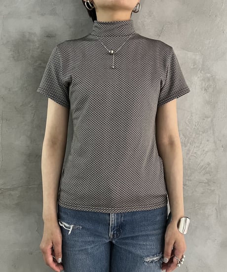 Small Pattern Mock Neck Cutsewn BK