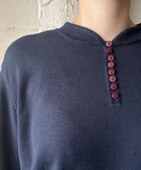 LIZ BAKER Many Button Knit NV