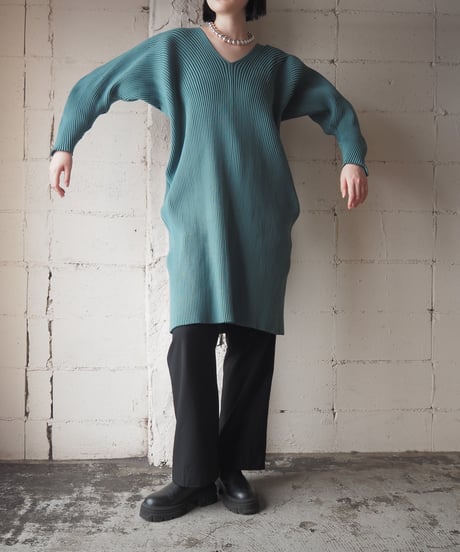 ISSEY MIYAKE Volume Sleeve Rib Knit Dress GN