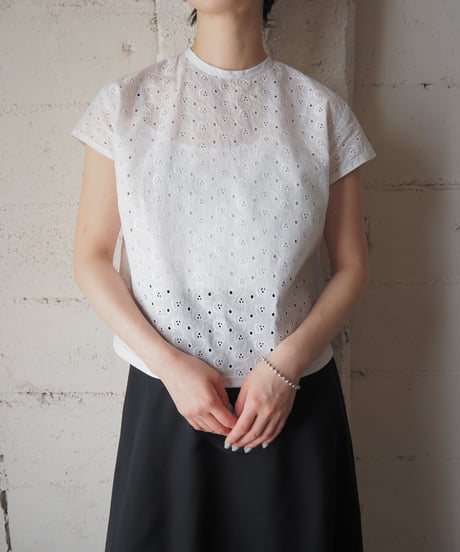 1960-70's Eyelet Embroidered Blouse WH