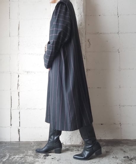 Tuck Shoulder Stripe Dress BKPUR