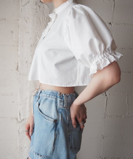 Euro Short Lace Frill Blouse WH