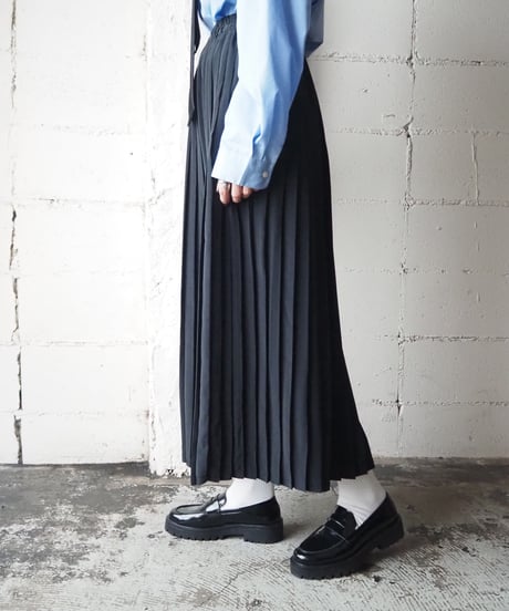 Shiny Poly Pleated Easy Skirt BK
