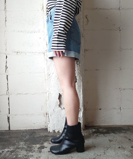 Levi's Rolled Up Denim Shorts LBL