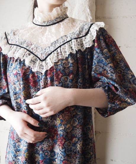 1970's Lace × Flower Pattern Dress　BLBUR