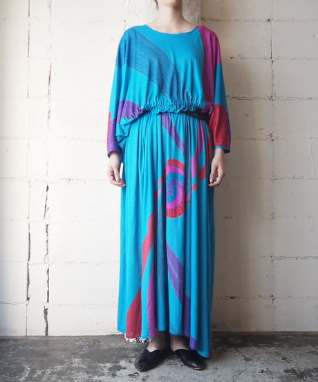 1970's Dolman Sleeve Dress BL