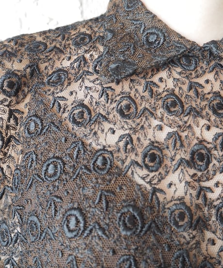 1940-50’s Euro Lace French Sleeve BR BK