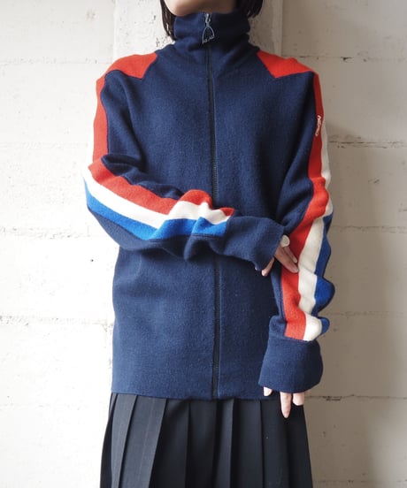 Line Zipup Knit NVRE