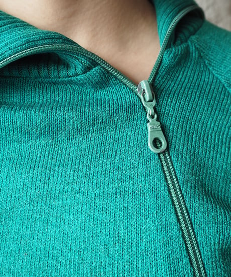 Asymmetric Zip Sweater GN