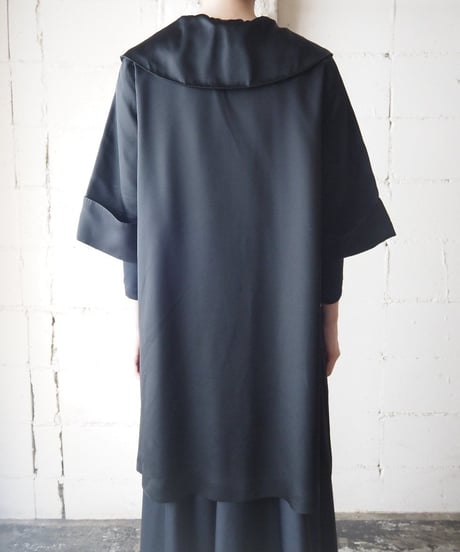 Big Flat Collar Vintage Satin Coat
