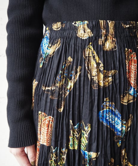 Boots Pattern Tiered Skirt BK