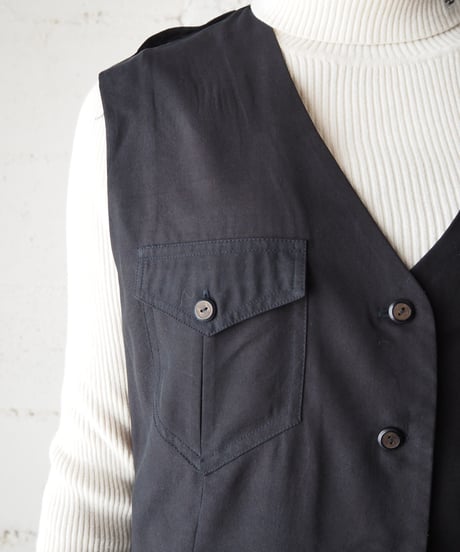 Collarless Silk Vest BK