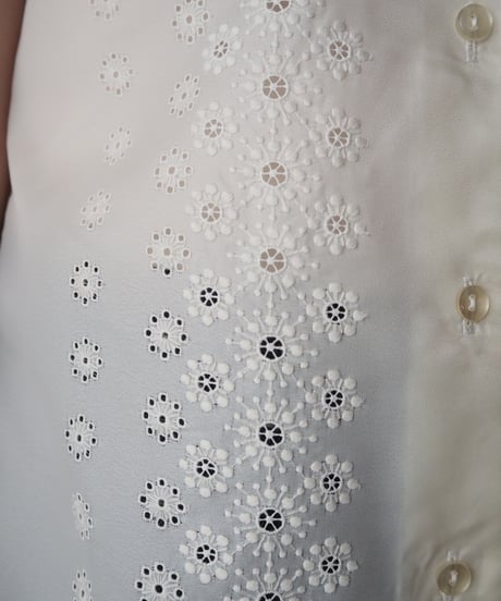 1960's Front Ribbon Flower Lace Blouse WH