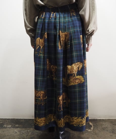 Horse × Check Tuck Skirt NV
