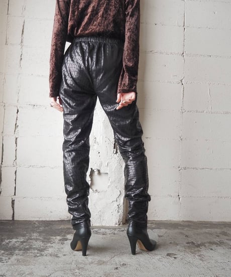 Crocodile Pattern Leather Easy Pants BK