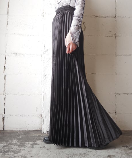 Accordion Pleats Skirt BK
