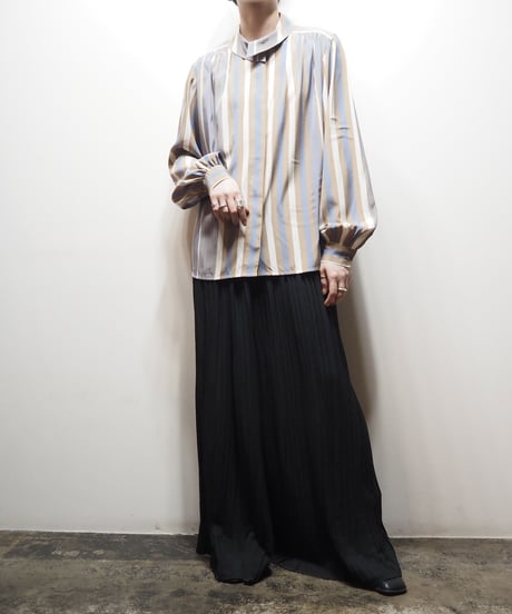Turnover Collar Stripe Blouse BRBL
