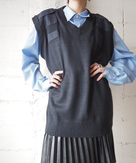Command Sweater Knit Vest BK