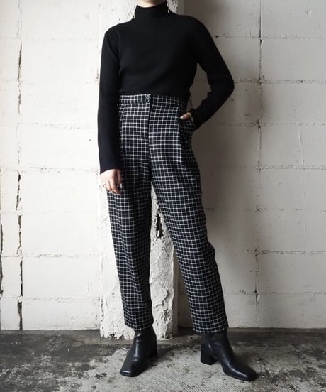 Check Tuck Pants BKWH