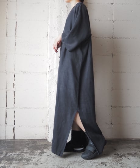 Wide Silhouette Linen Dress BLACK