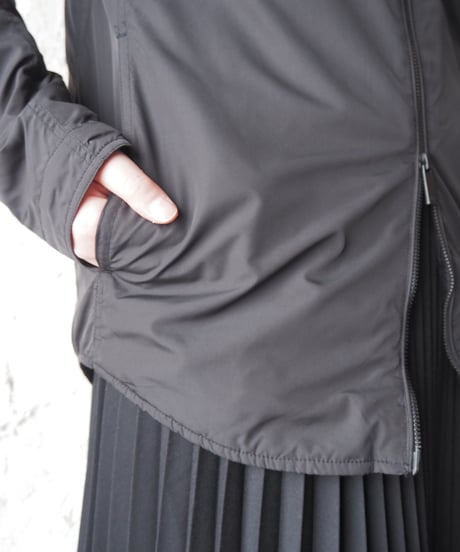 BARNEYS NEWYORK Padded Zipup Jacket BK