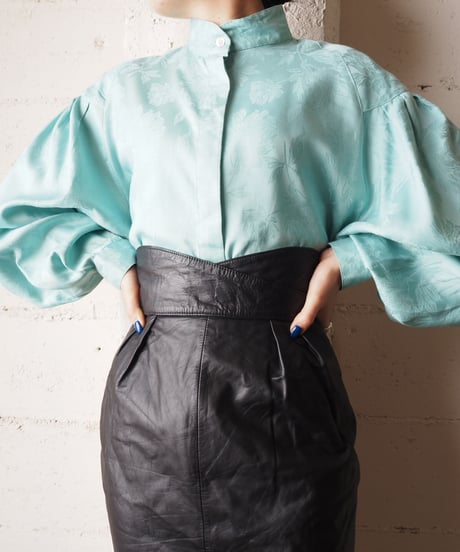 Shadow Botanical Pattern Blouse LBL